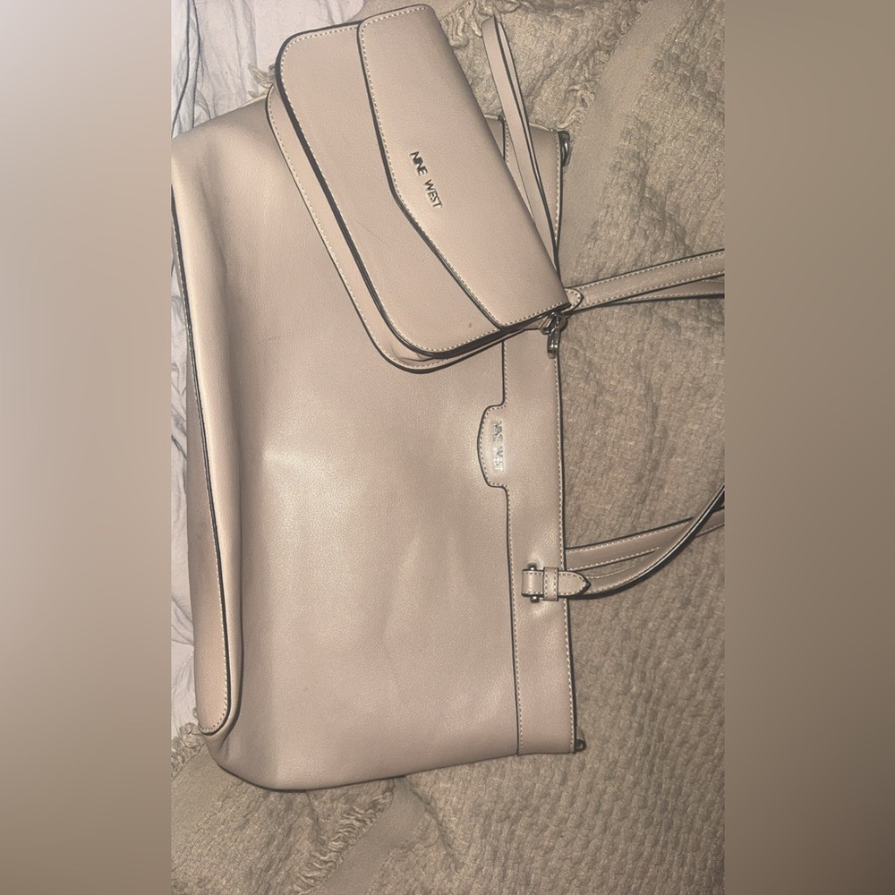 Nine west bag set